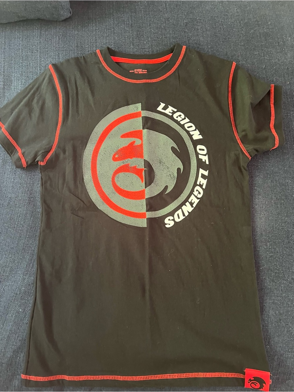 Black 'Legion of Legends' How to train your dragon Graphic Tee with Red Trim